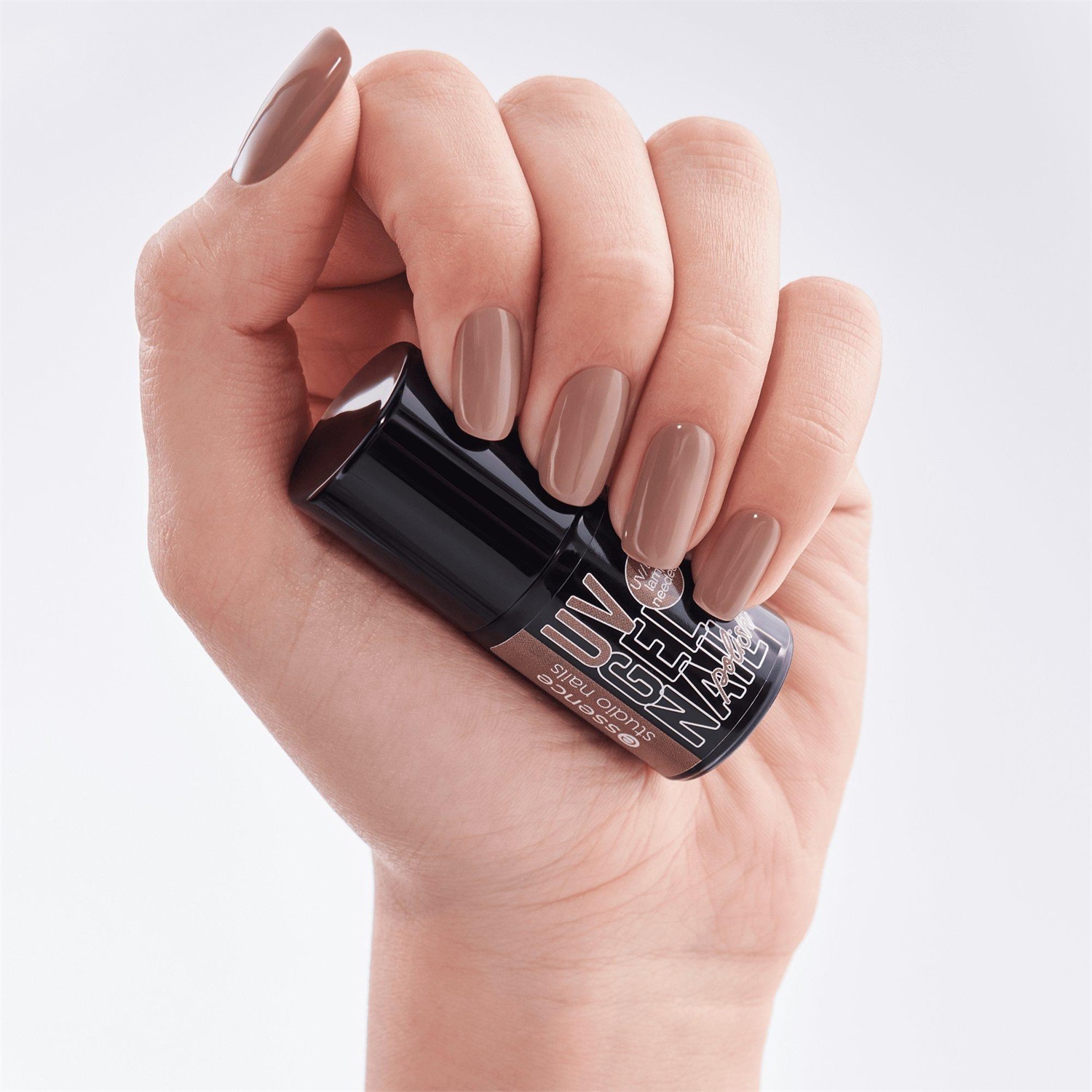 essence studio nails Smalto UV GEL NAIL 5 ml - Finitura gel a lunga durata e applicazione facile