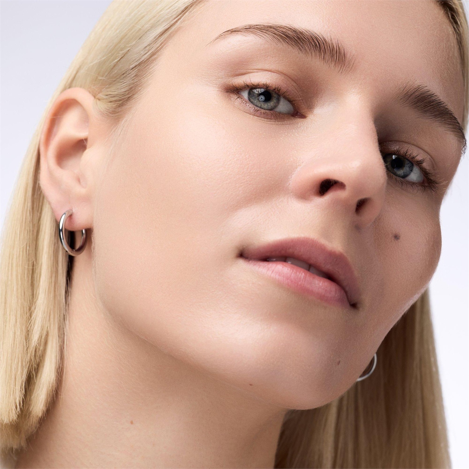 Catrice Soft Glam Filter Stick Illuminante 9 g 015 Light - Texture Cremosa e Finitura Naturale