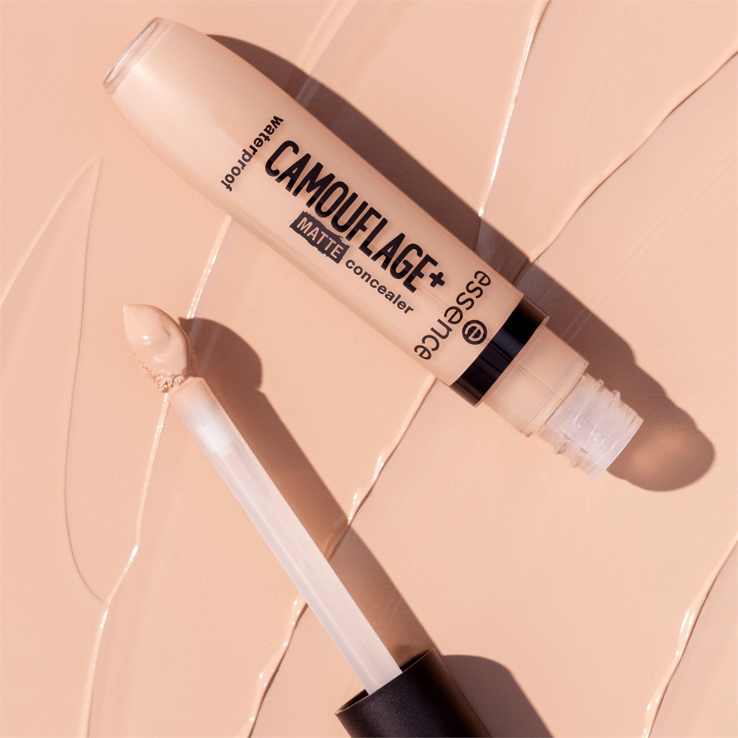 essence CAMOUFLAGE Matt Waterproof Correttore 8 ml - Copertura Totale e Finitura Opaca