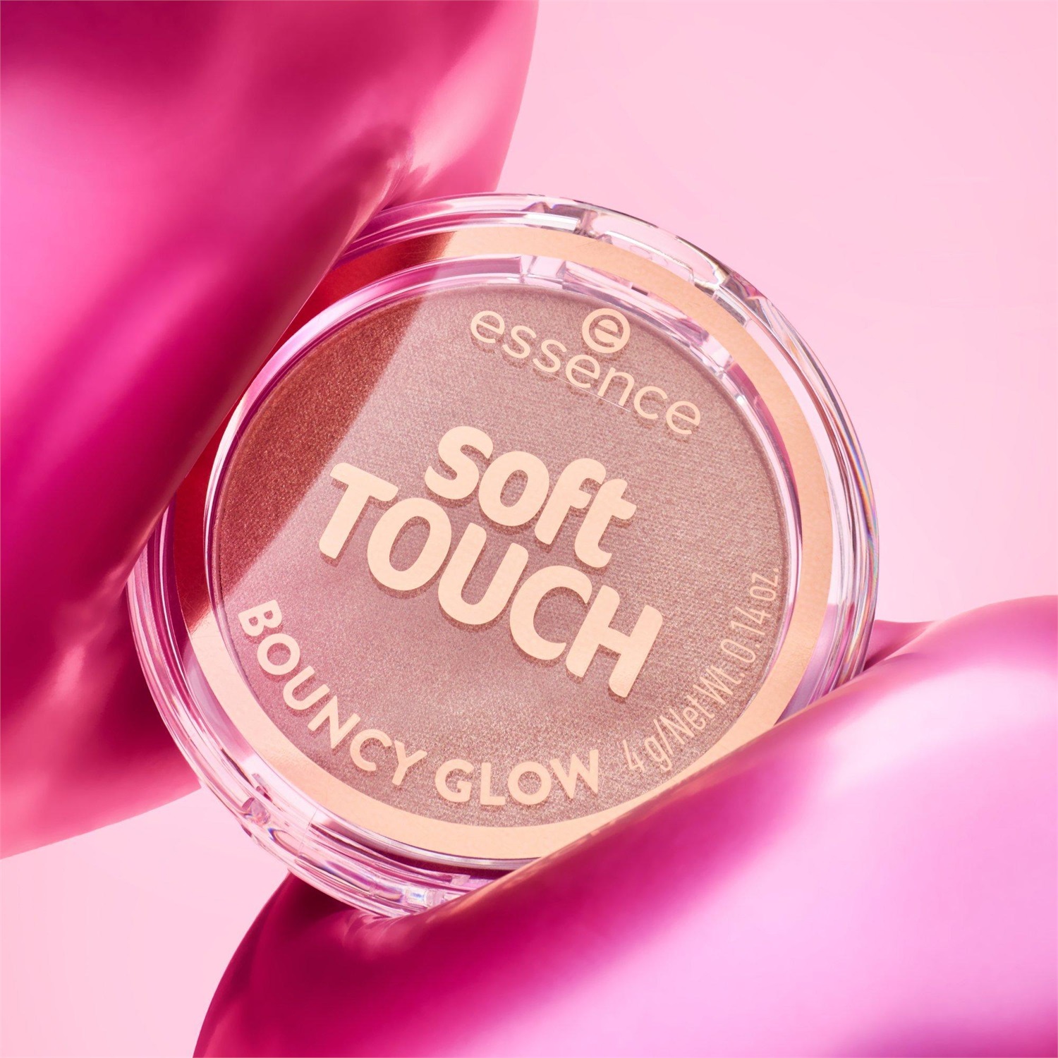 essence Soft Touch Bouncy Glow Illuminante 4 g - Texture Piumosa e Bagliore Trasparente