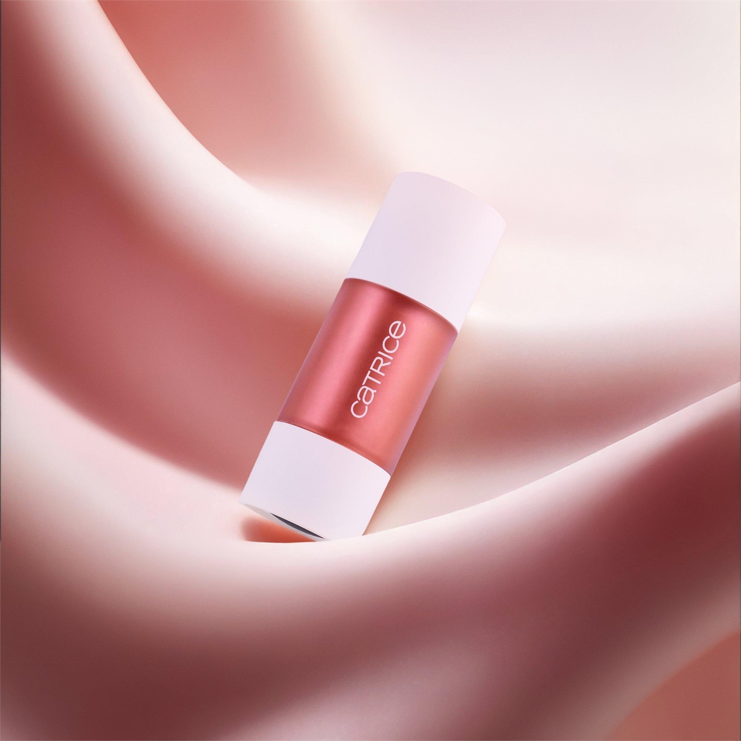 CATRICE SOFT EMBRACE cipria 7,8 g C01 Rosy Glow Liquido