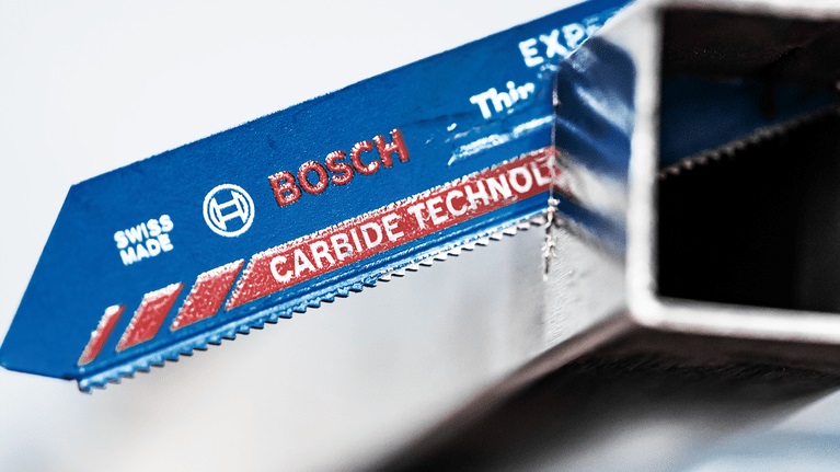 Bosch Professional S 922 EHM Lama per Sega Universale in Carburo 150 mm per Taglio di Lamierati e Acciaio Inox - Durata Eccezionale