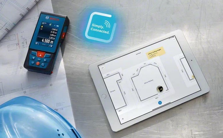Bosch Professional Distanziometro Laser GLM 100-25 C - Raggio d'azione fino a 100 m, Precisione ± 1,5 mm, Robusto, IP54, Telecamera Integrata, Cinturino e Custodia Inclusi
