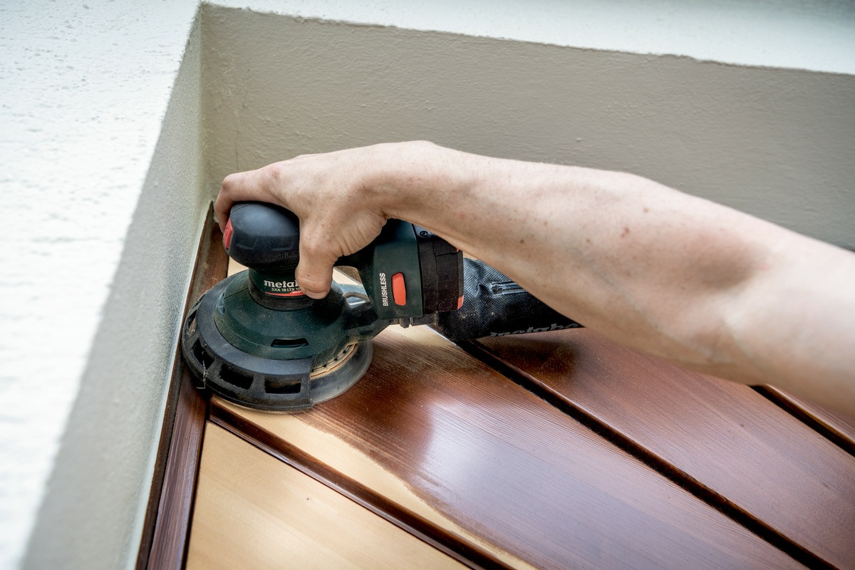 Metabo SXA 18 LTX 150 BL - Levigatrice Roto-Orbitale a Batteria con Diametro Platorello di 150 mm e 10000 Giri/min