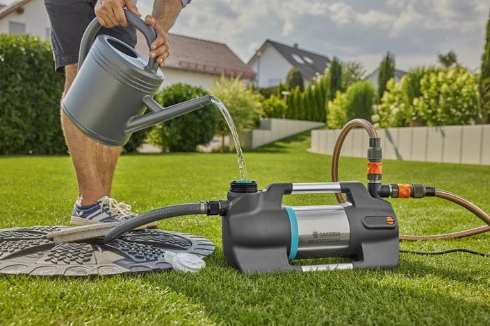 GARDENA Pompa da giardino 6300 SilentComfort - Portata 6.300 l/h, Extra Silenziosa, Controllo Bluetooth, Protezione da Funzionamento a Secco