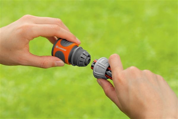 GARDENA Raccordo Rapido D.13 per Tubo Flessibile in Plastica - Connettore per Tubo 1/2