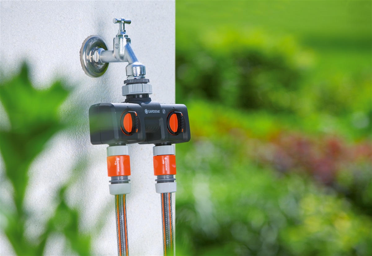 Gardena Distributore a 2 Vie Regolabile 8193-20 per Collegamento Simultaneo di Due Accessori al Rubinetto