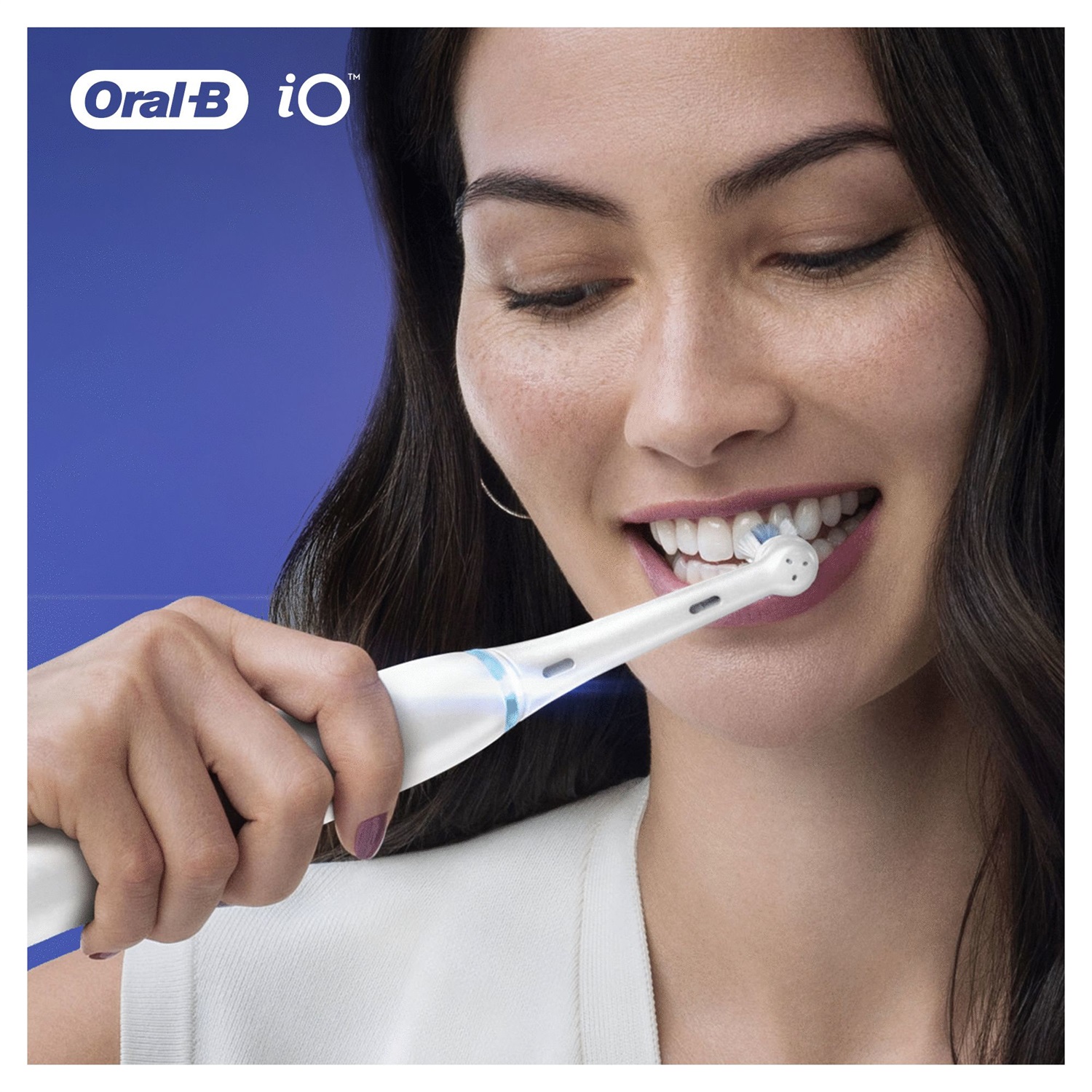 Oral-B iO Testine Di Ricambio Ultimate Clean - 2 Pezzi, Bianche, Rimozione Placca Fino al 100%
