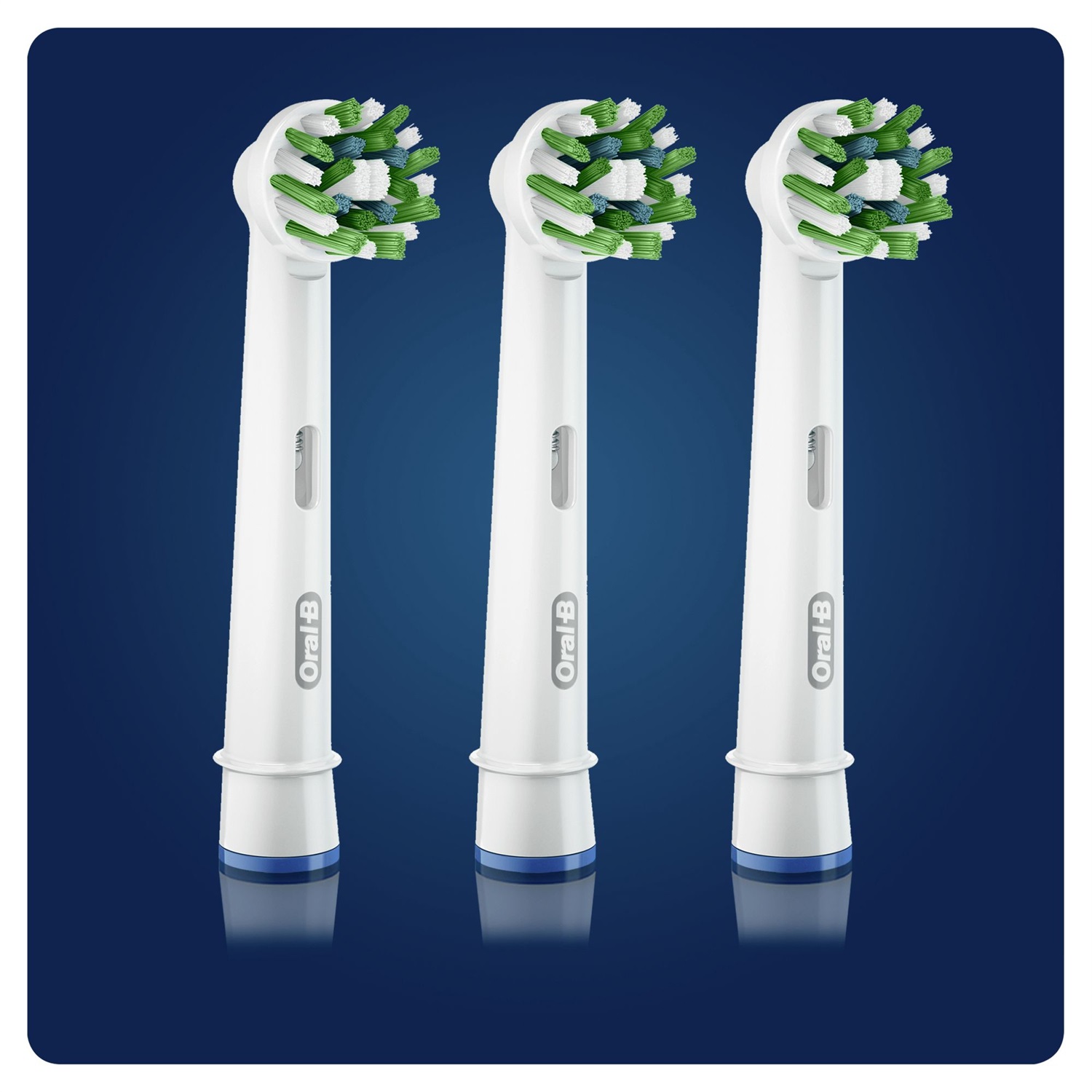 Oral-B CrossAction Testine Di Ricambio CleanMaximiser, Confezione Da 3 Pezzi, Setole Angolate per Pulizia Profonda