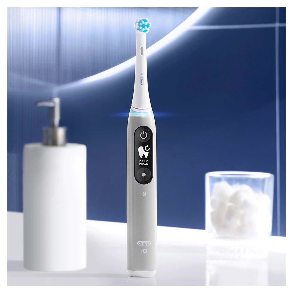Oral-B iO 4210201381686 Spazzolino Elettrico Rotante Grigio con Modalità Intensa, Sensibile e Sbiancante