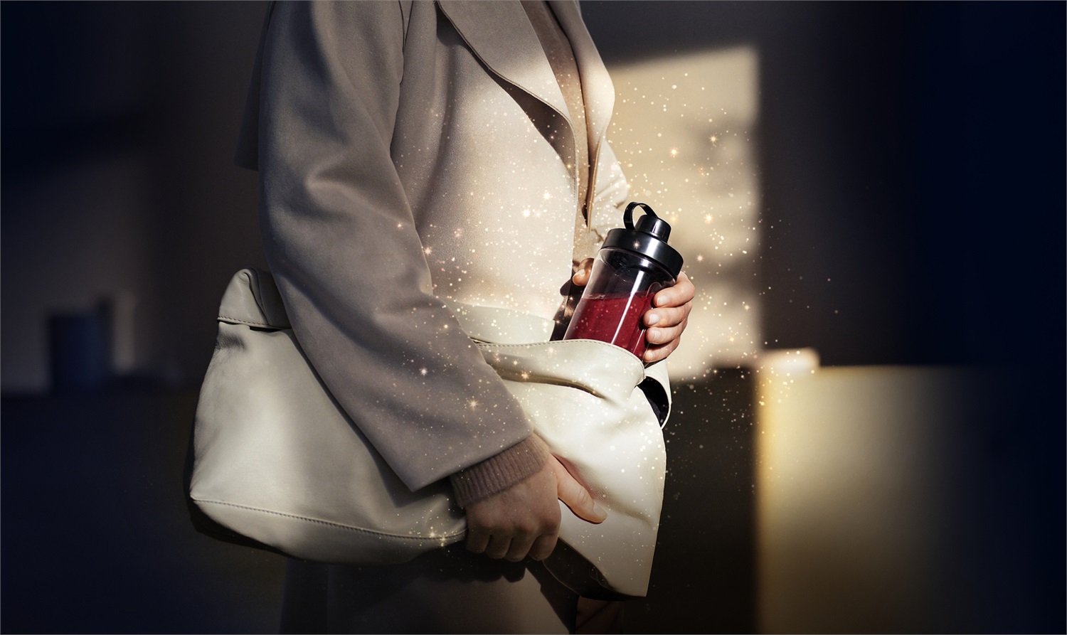 WMF Frullatore Smoothie-to-go 300 W, 0,6 L, Nero profondo, Frullatore per sportivi con lame in acciaio inossidabile, senza BPA, lavabile in lavastoviglie