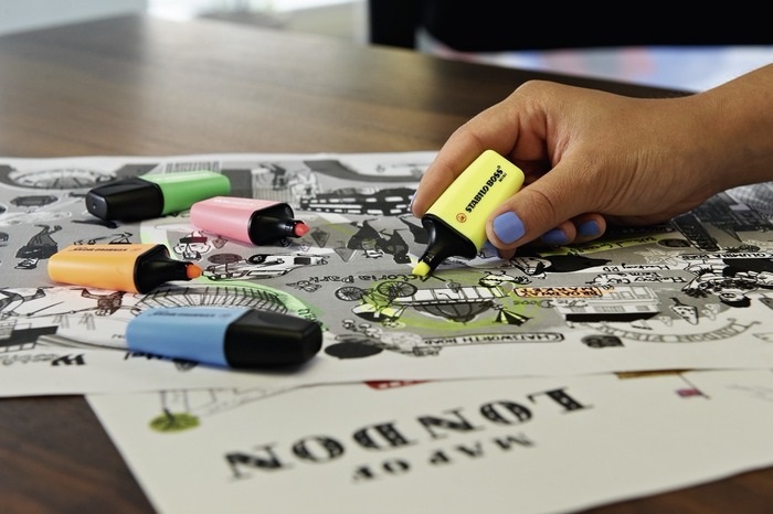 STABILO BOSS MINI Evidenziatore Giallo - Punta Smussata, Tratto 2-5 mm