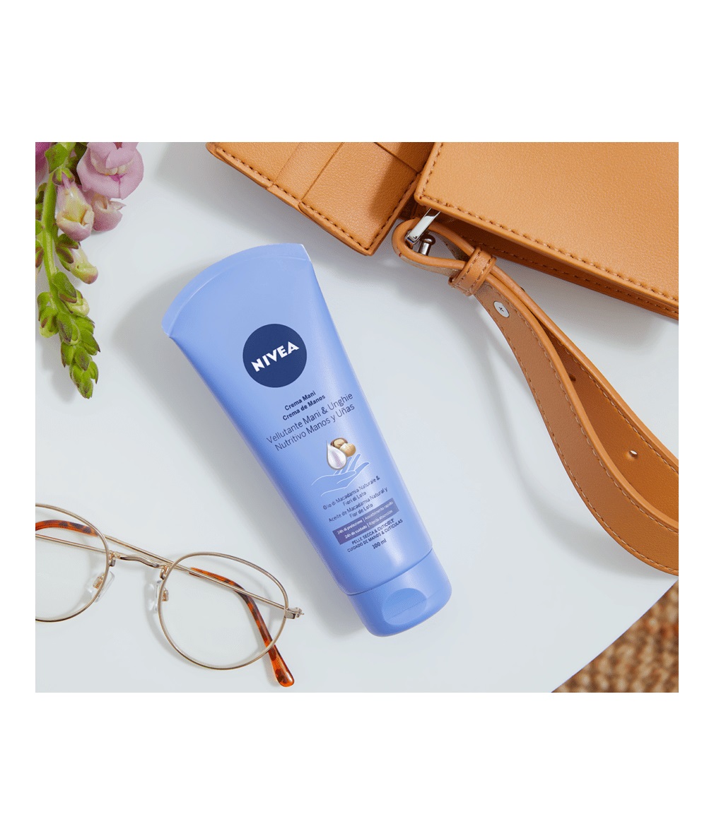 NIVEA Crema Mani Vellutante 100 ml - Formula con Burro di Karitè per Mani Morbide e Vellutate