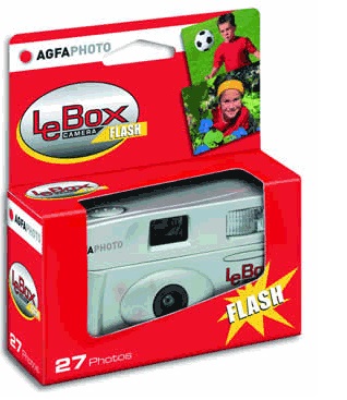 AgfaPhoto LeBox Flash - Fotocamera Usa e Getta 400 ISO con 27 Scatti a Colori