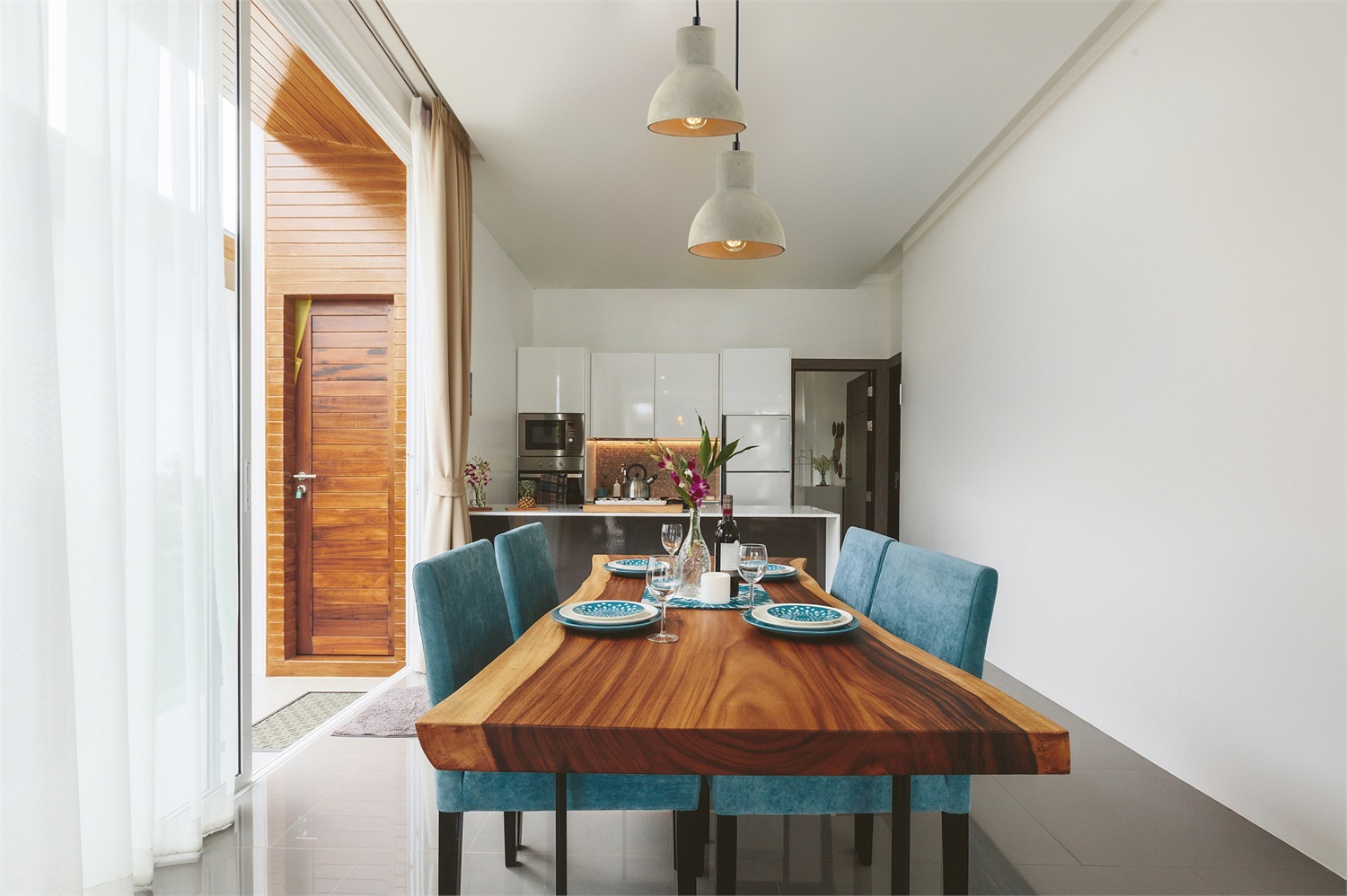 Maytoni Lampada Pendente Moderna in Cemento Grigio e Metallo Nero, Altezza Regolabile, E27 40W