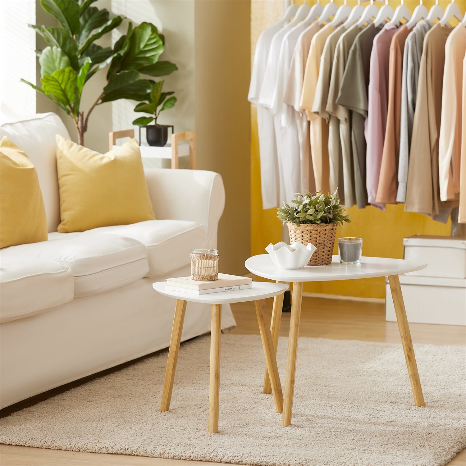 SoBuy Set di 2 Tavolini Sovrapponibili in Bambù Bianco - Grande 55x55x45 cm e Piccolo 40x40x40 cm