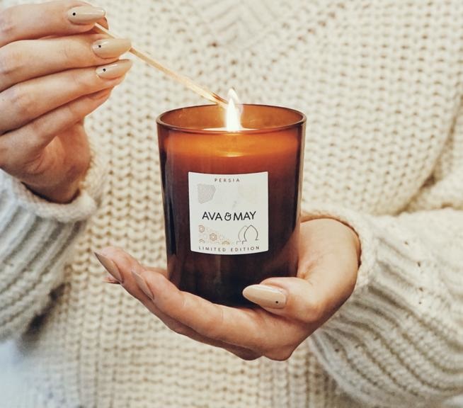 AVA & MAY Candela Profumata Persia 180g - Fico, Gelsomino e Neroli in Portacandele di Vetro