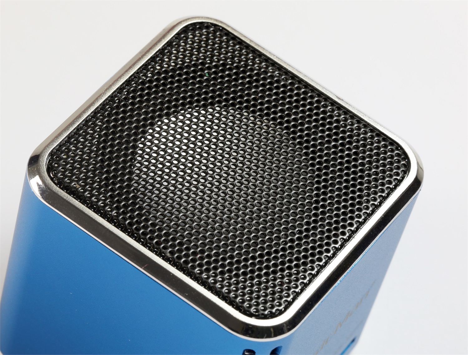 Technaxx Mini MusicMan Altoparlante Portatile Blu - Lettore MP3, USB, MicroSD, Batteria Ricaricabile, 5 Ore di Riproduzione