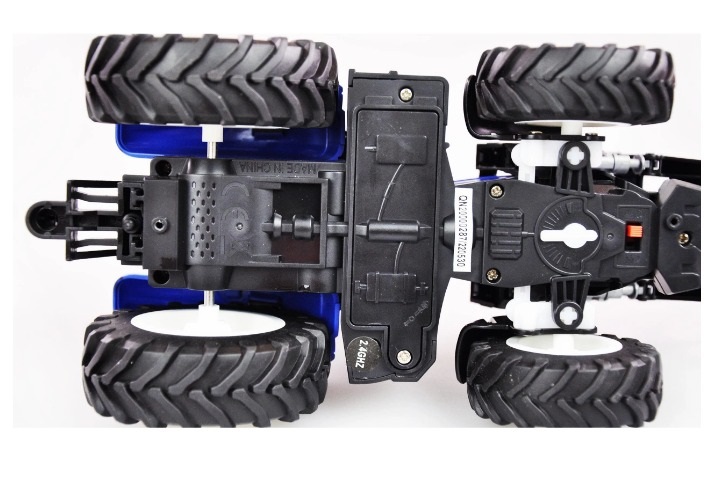 Amewi Tractor RC 1:24 con Andanatore Rotativo, Telecomando, Batteria e Cavo di Ricarica
