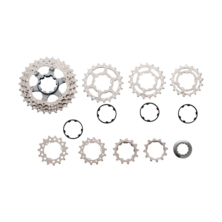 Shimano Ultegra CS-6700 Cassetta 12-30T 10 Velocità Grigio/Silver - Metallo Durevole, Compatibile con Shimano, Tecnologia Hyper Glide
