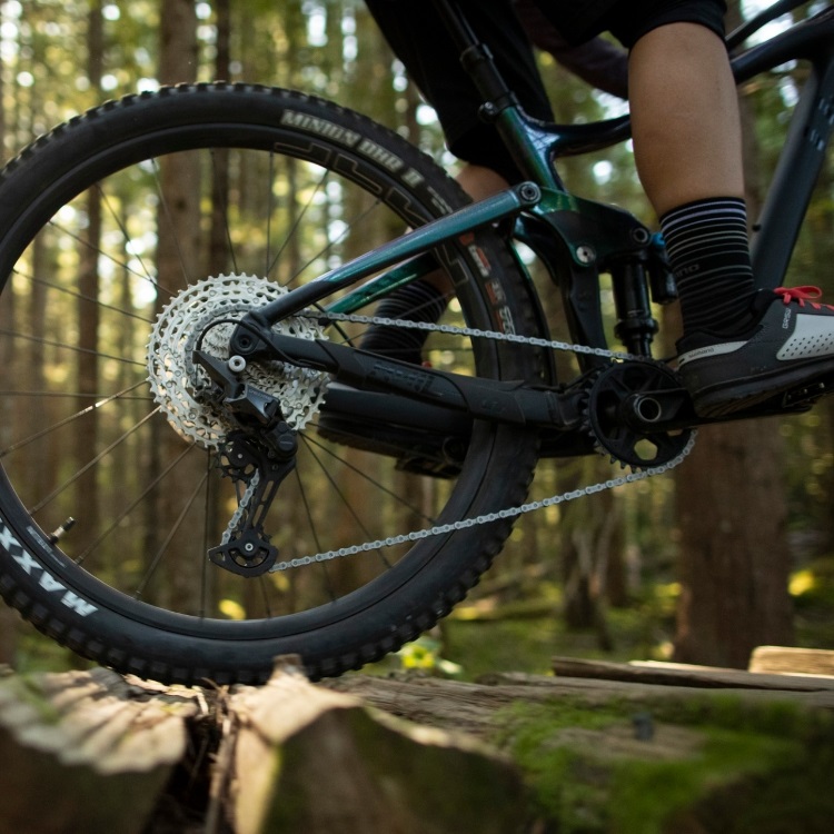 Shimano Deore M6100 Cambio Posteriore 12 Velocità Gabbia Lunga SGS - Compatibile con cassette fino a 51 denti