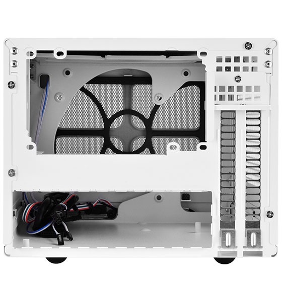 SilverStone SST-SG13WB - Sugo Mini-ITX Compact Computer Cube Case, Pannello Frontale Mesh, Nero e Bianco