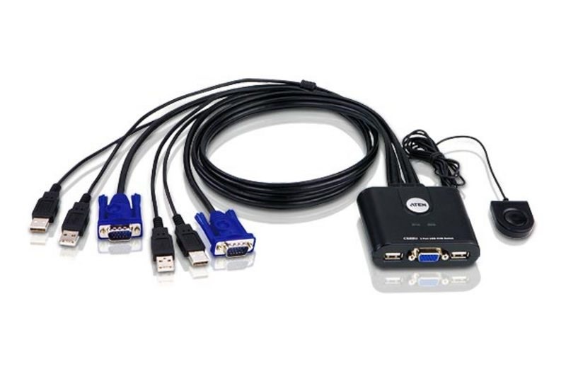 ATEN Switch KVM 2 Porte USB VGA Cablato con Selettore Porta Remota - Colore Nero