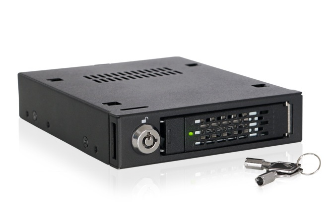 ICY DOCK ToughArmor MB601VK-B - Contenitore Rack Rimovibile in Metallo per HDD/SSD 2.5 Nero