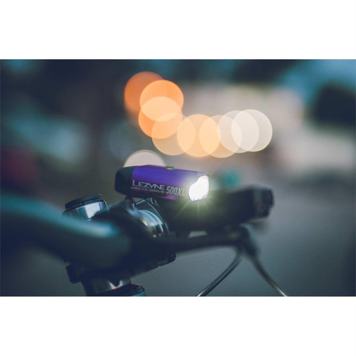 Lezyne Hecto Drive 500XL - Luce Anteriore LED Ricaricabile USB, 500 Lumen, Autonomia Fino a 20 Ore, Resistente all'Acqua IPX7