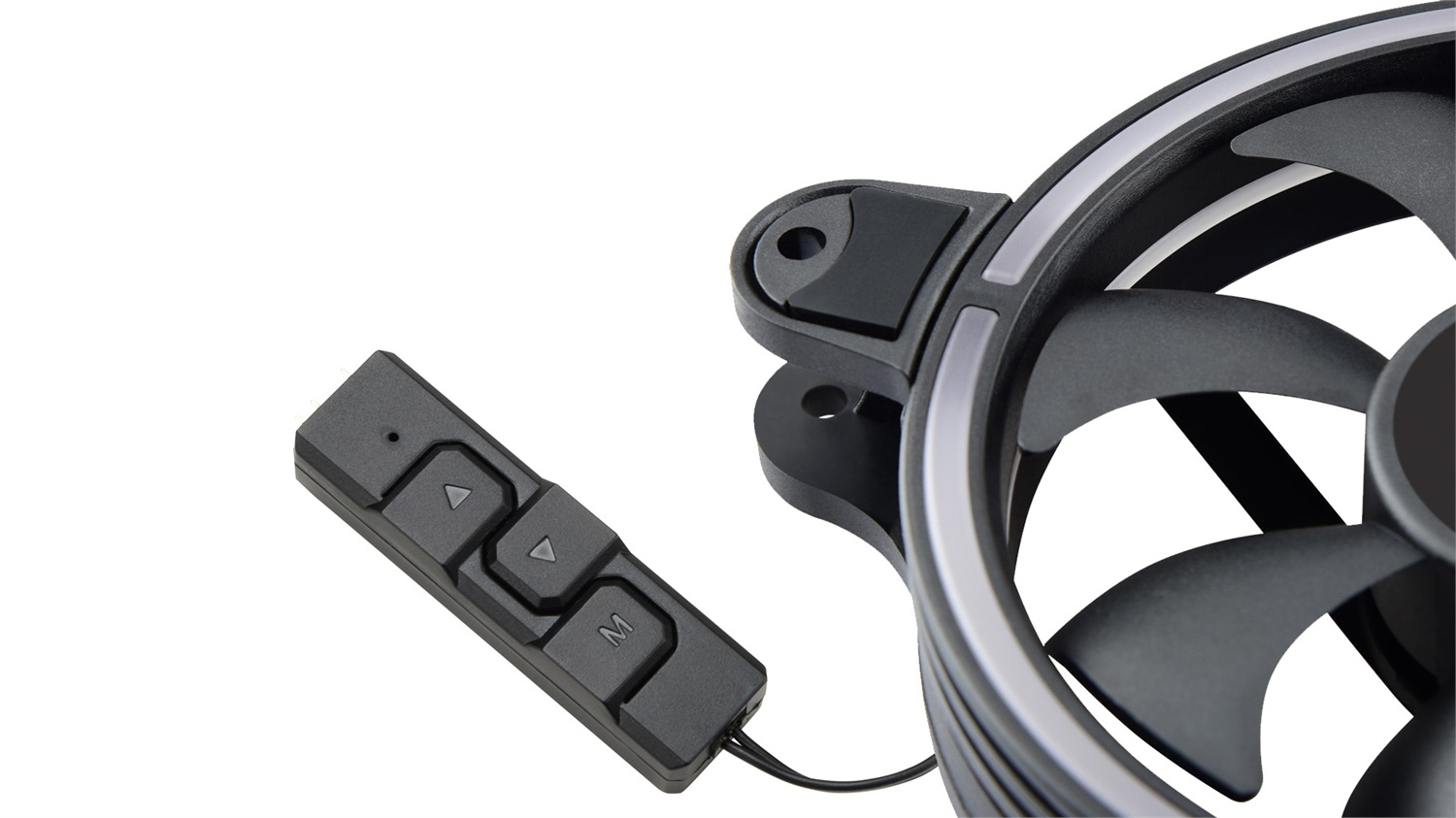 Enermax T.B.RGB AD Kit 3 Ventole ARGB PWM 120mm con Illuminazione LED Programmabile