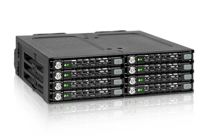 Icy Dock MB998SK-B Pannello Drive Bay Nero per 8 HDD/SSD 2,5