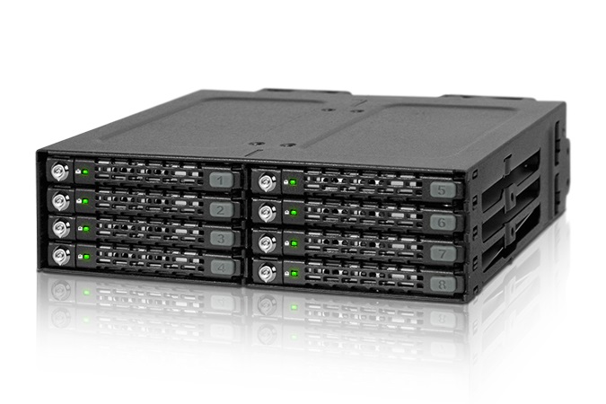 Icy Dock MB998SK-B Pannello Drive Bay Nero per 8 HDD/SSD 2,5
