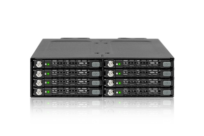 Icy Dock MB998SK-B Pannello Drive Bay Nero per 8 HDD/SSD 2,5