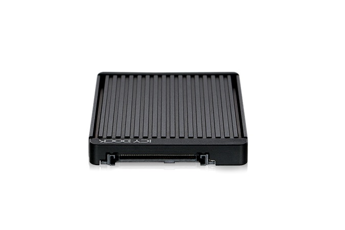 ICY Dock MB705M2P-B - Adattatore M.2 NVMe a 2.5