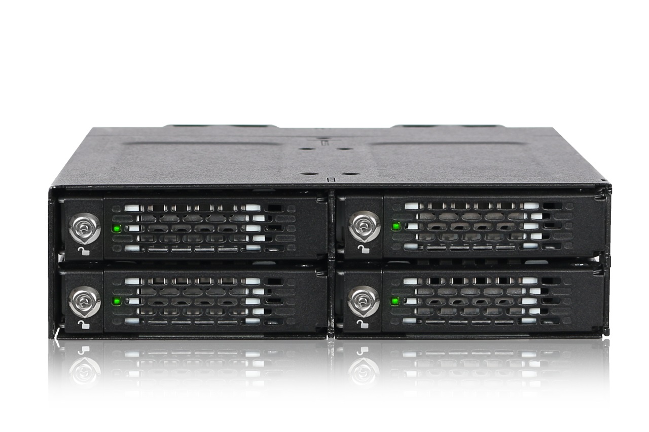 Icy Dock ToughArmor MB720M2K-B Box esterno SSD M.2 NVMe 4 bays in metallo per HDD 5.25
