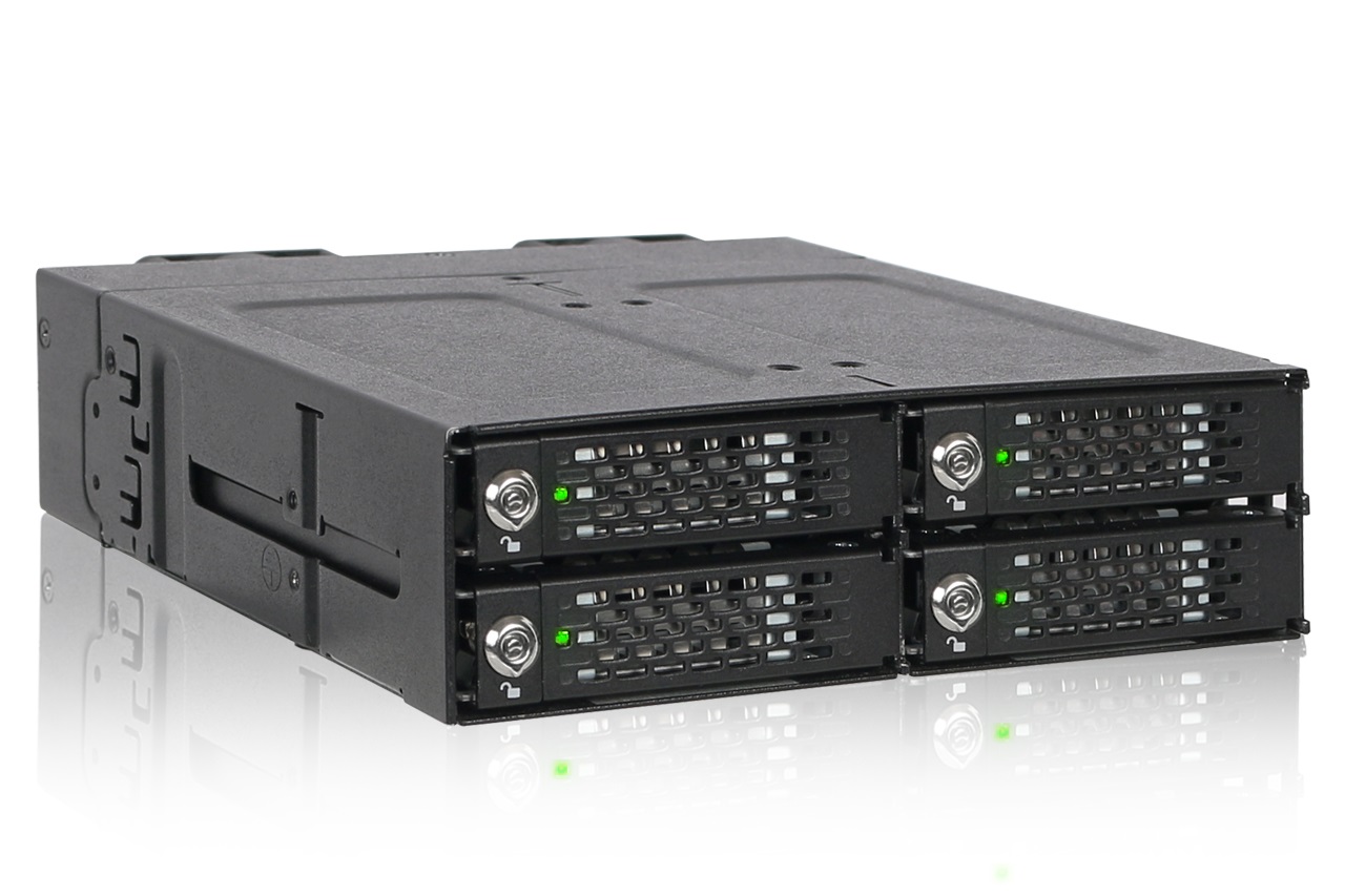 Icy Dock ToughArmor MB720M2K-B Box esterno SSD M.2 NVMe 4 bays in metallo per HDD 5.25