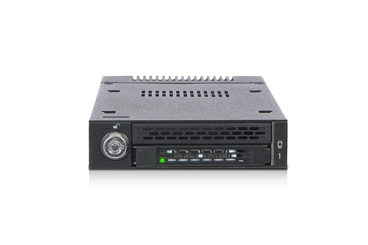 IcyDock ToughArmor - Alloggiamento Rimovibile per SSD NVMe PCIe M.2, Design Mobile e Robusto