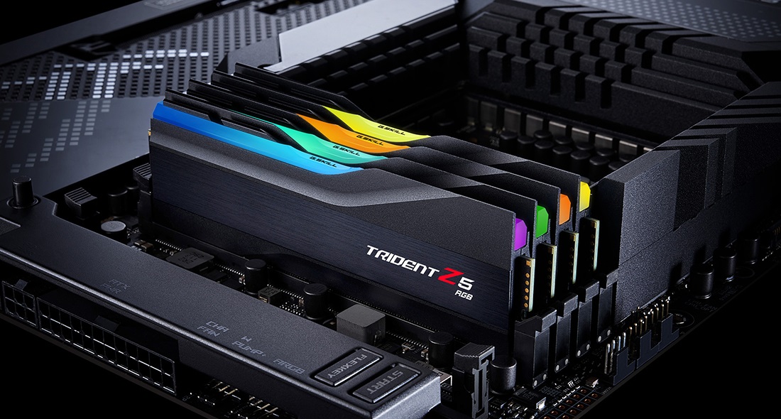 G.Skill Trident Z5 RGB Memoria RAM 32 GB (2 x 16 GB) DDR5 6400 MHz CL32 con Intel XMP 3.0