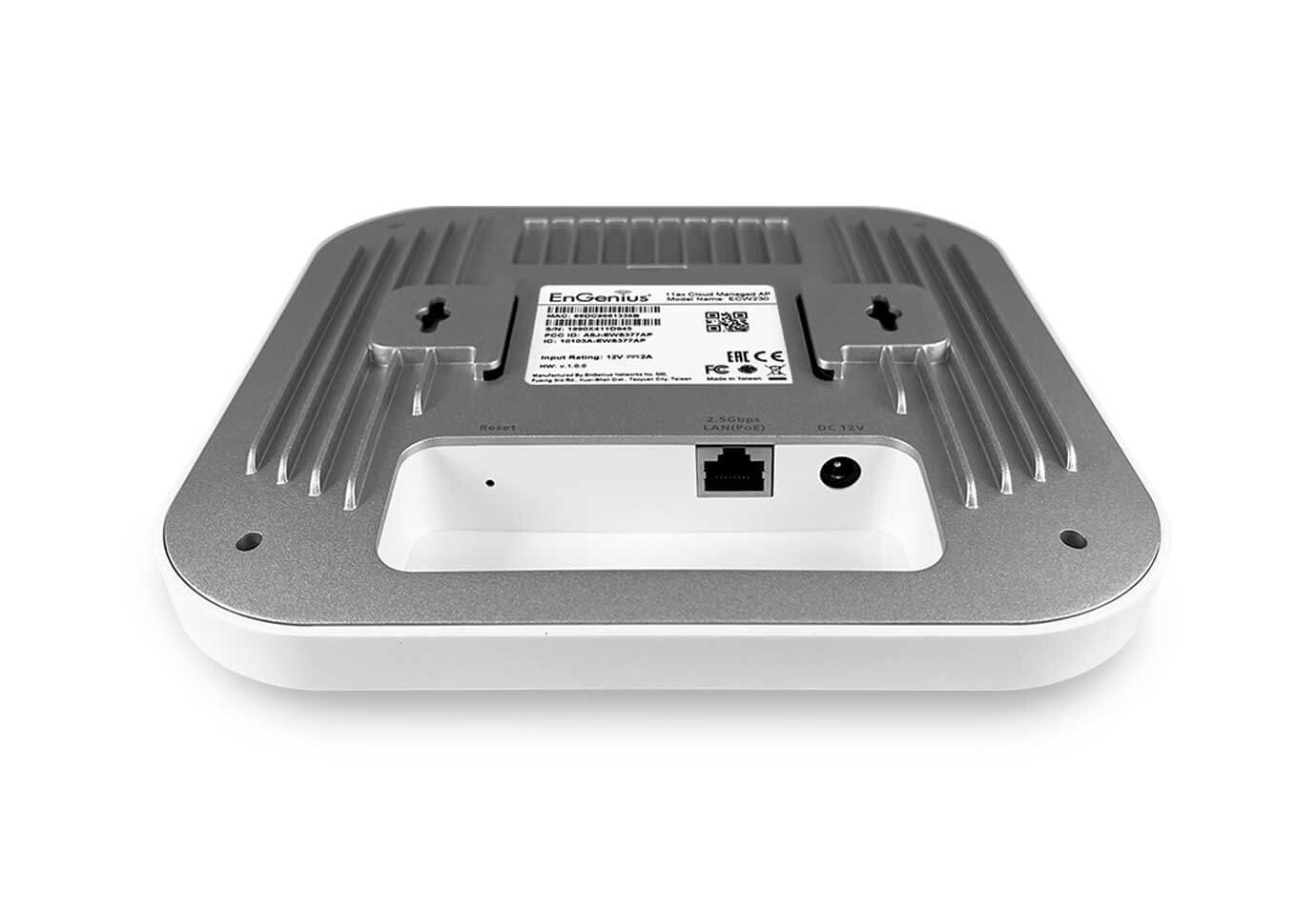 EnGenius ECW230 punto accesso WLAN 2400 Mbit/s Bianco Supporto Power over Ethernet (PoE)