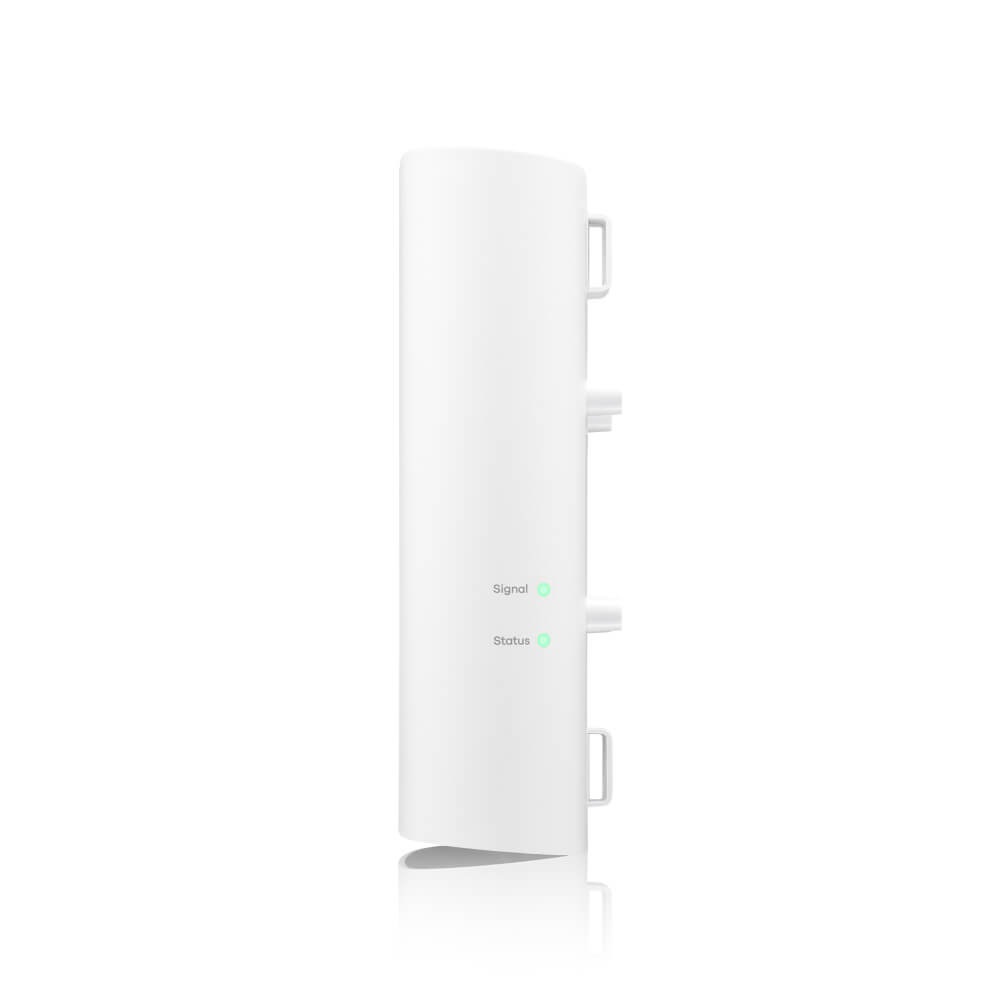 Zyxel Nebula FWA70 router wireless 2.5 Gigabit Ethernet 5G