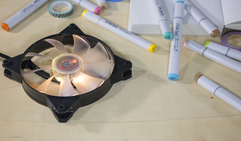 Cooler Master MasterFan Pro 140 Air Flow RGB - Ventilatore per Processore 140mm, 500-800 Giri/min, 6-20 dB, Flusso d'Aria 53 pdc/min, Colore Nero e Trasparente