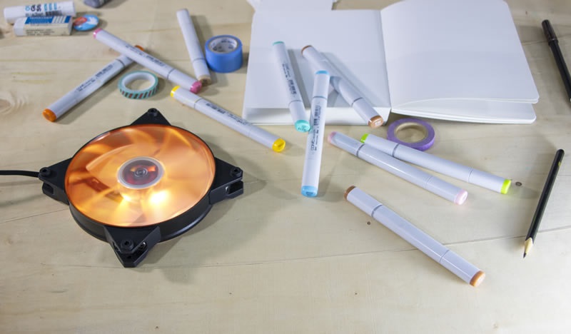 Cooler Master MasterFan Pro 140 Air Flow RGB - Ventilatore per Processore 140mm, 500-800 Giri/min, 6-20 dB, Flusso d'Aria 53 pdc/min, Colore Nero e Trasparente