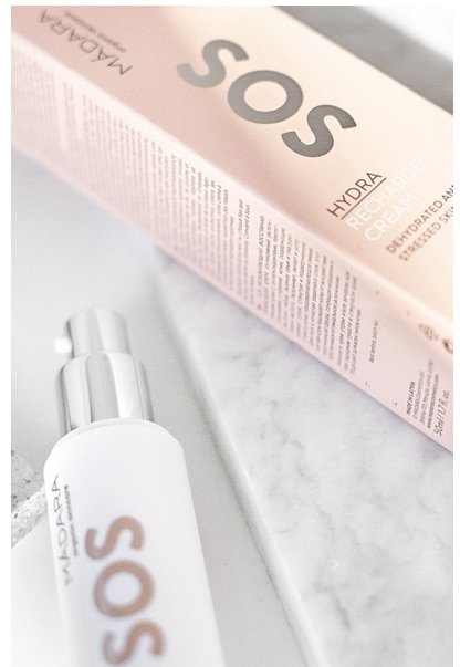 MÁDARA SOS Hydra Recharge Cream - Crema idratante per il viso 50 ml, con peonia, semi di lino e acido ialuronico, riduce le rughe e nutre la pelle