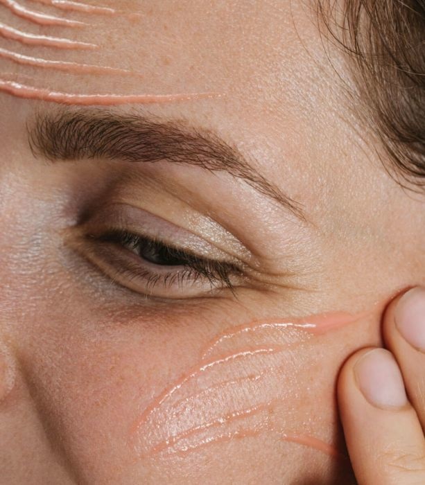 MÁDARA Hyaluronic Collagen Booster Siero Viso 25 ml - Idratante con Acido Ialuronico Naturale