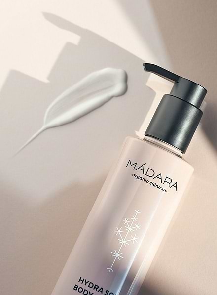 MÁDARA Hydra Soft Body Lotion - Lozione corpo idratante 250 ml con collagene e acido ialuronico