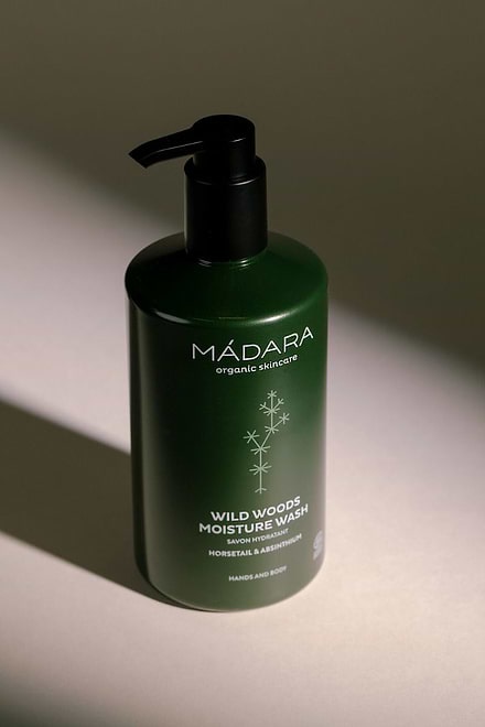 MÁDARA Wild Woods Gel Doccia Idratante 500 ml - Pulisce e Idrata con Ingredienti Biologici