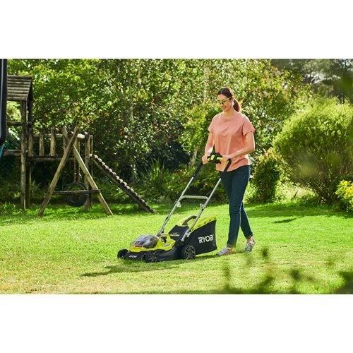 Ryobi RY18LMH37A-250 Tagliaerba Ibrido a Batteria ed Elettrico con 2 Batterie 5Ah - Taglio 37 cm