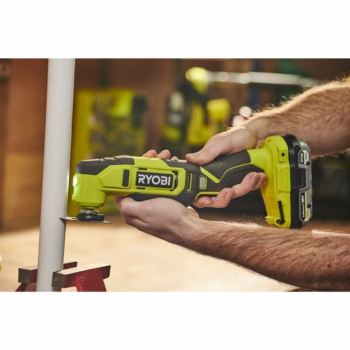 Ryobi RMT18-0 Utensile Multifunzione a Batteria 18V ONE , Taglia, Leviga, Rifinisci, Velocità Variabile, Oscillazioni 10.000-20.000 OPM, Luce LED