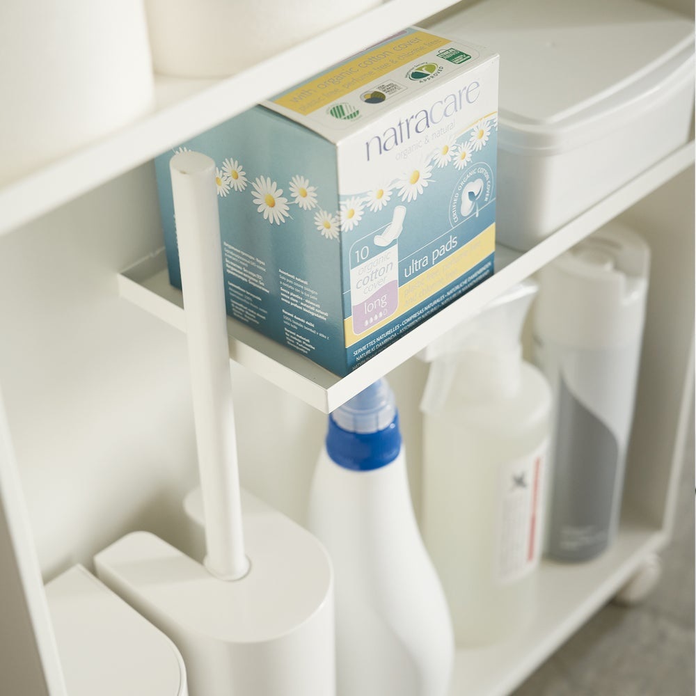 Yamazaki 4306 Tower Carrello Organizzativo da Bagno Bianco in Acciaio e Legno con Ruote, 13 x 47.5 x 68 cm