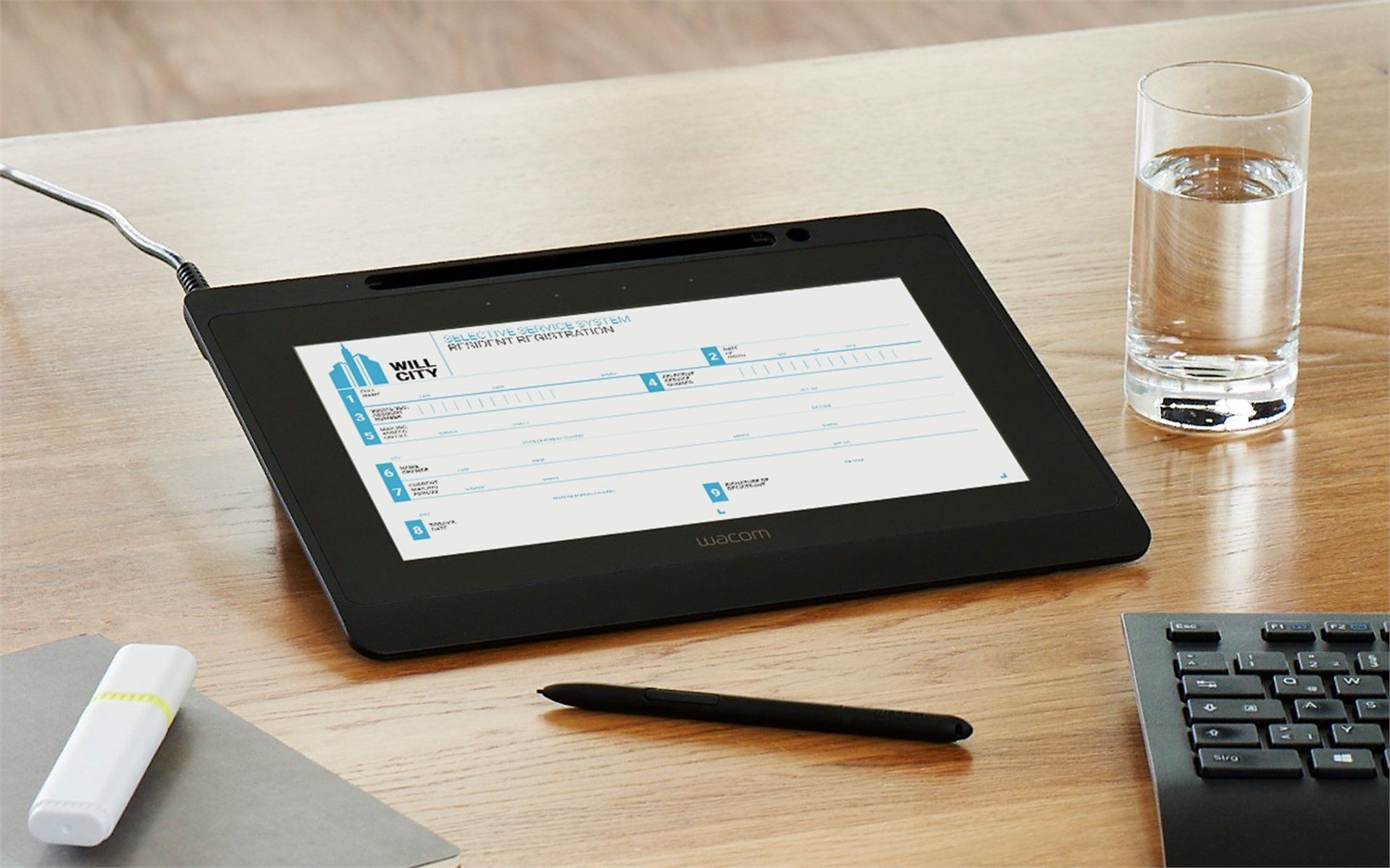 Wacom DTU-1031AX LCD 10.1